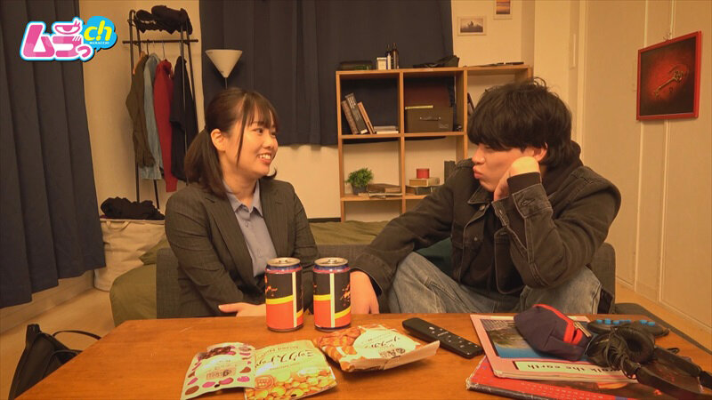 【ハイビジョン】 ニンゲン観察 一緒にAV観たらノリ良いおもろ系女子も即メス化！？AV会社勤務の男友達に唆され、卑猥なオモチャと勃起チ〇ポに我慢できずゴムもないのに生ハメSEX (h_1534grmo00227)