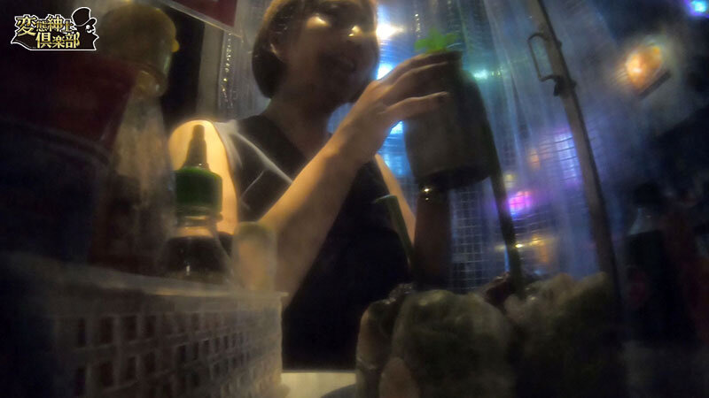 【ハイビジョン】 会社のマジメ堅物オンナ上司（ムッツリスケベ）酔わせて媚薬盛ったら淫乱化デカ尻激ピストンにイキ潮吹きまくりキメセク盗撮映像 (club00865)