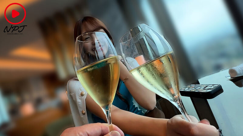 【ハイビジョン】 オトナ美スタイル女子に出会える！噂の高層階BARラウンジ エッグい腰振り騎乗位でナマ5射精中出しSEX 木下ひまり (npjs00073)