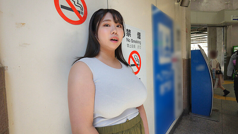 【ハイビジョン】 超爆乳・超爆尻の肉厚ポッチャリ不倫妻 SNSで出会った若妻は初めてのハメ撮りで何度もイキまくる欲求不満の超変態女でした。結愛（26） (usag00067)