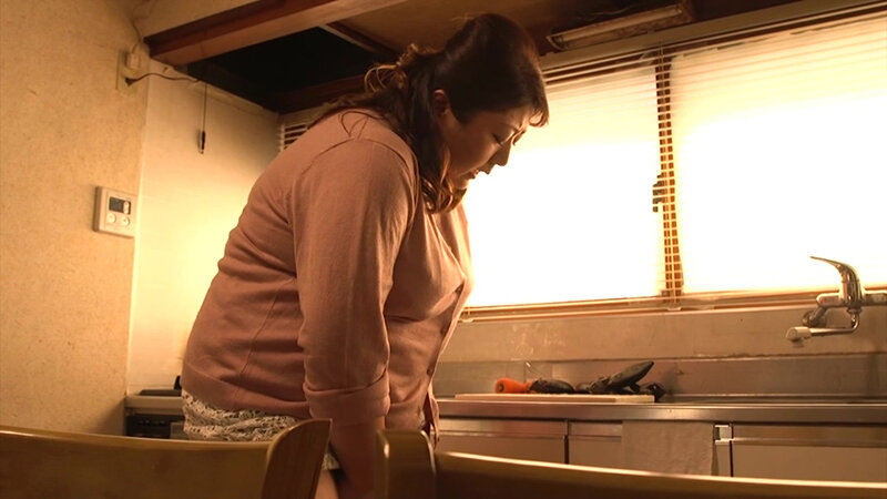 評価 【フェラ】【四十路】巨乳で豊満で巨尻な母 加賀美涼子 母のオナニーとフェラ編 （h_1489j9900706c）