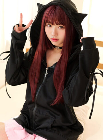素人AV SNSで宅コスやってる新人レイヤーさんが初めてのコスプレ動画撮影会 おま●こが敏感過ぎるドスケベコスプレ女子を囲んで淫乱個撮オフパコ＆連続中出し着衣性交！